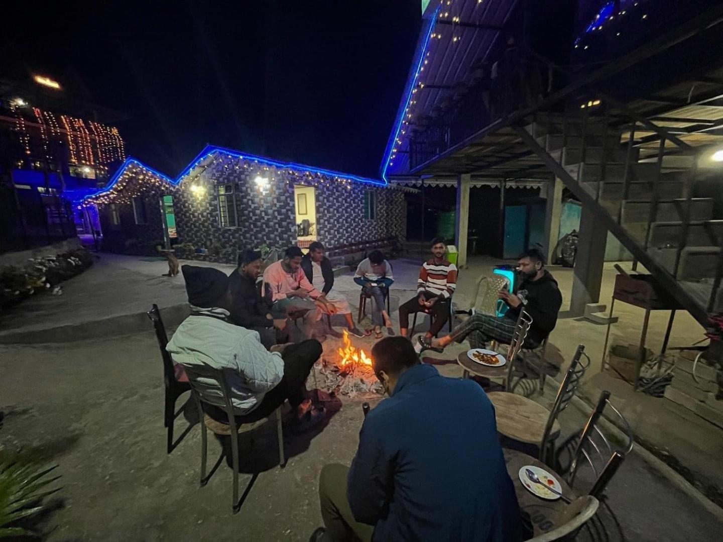 Lake Side Homestay - Pradhan Homestay Mirik Extérieur photo